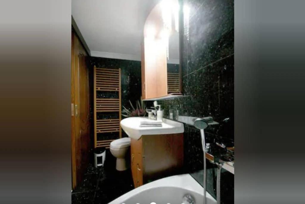Apartment With Premium Facilities ハニア エクステリア 写真